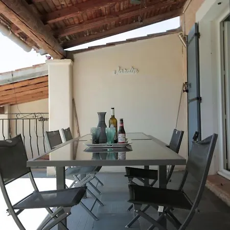 Maison 4 Chambres Avec Piscine Saint-Gilles  Extérieur photo
